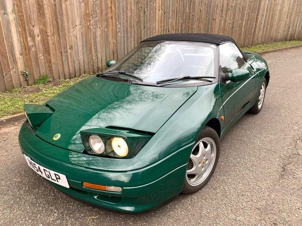 Lot 52 - 1991 Lotus Elan M100 Turbo SE