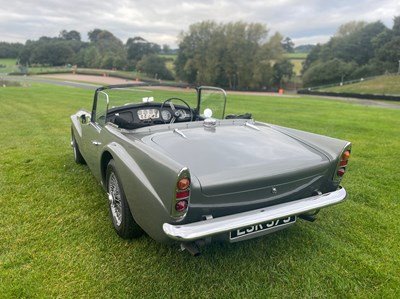 Lot 59 - 1960 Daimler SP250 'Dart'