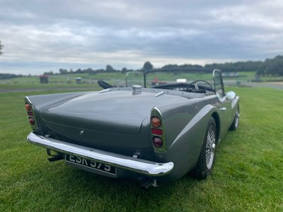 Lot 59 - 1960 Daimler SP250 'Dart'