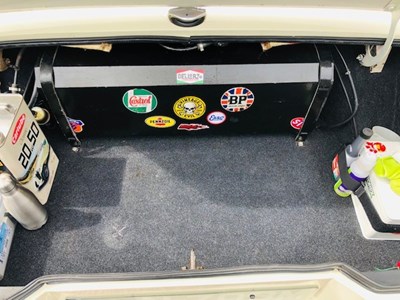 Lot 70 - 1974 Jensen-Healey MKII