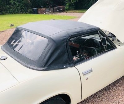 Lot 70 - 1974 Jensen-Healey MKII