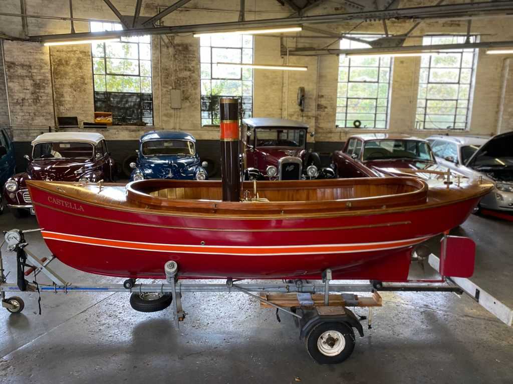 Lot 111 - 1920's 14Ft 6in Steam Launch