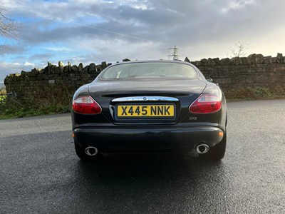 Lot 114 - 2000 Jaguar XK8 Coupe