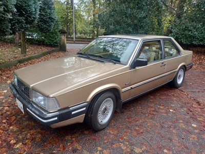 Lot 83 - 1990 Volvo 780  Bertone