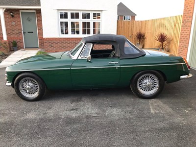 Lot 124 - 1968 MGC Roadster