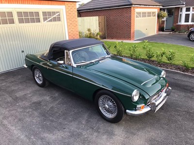 Lot 124 - 1968 MGC Roadster