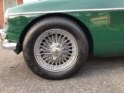 Lot 124 - 1968 MGC Roadster