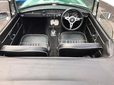 Lot 124 - 1968 MGC Roadster