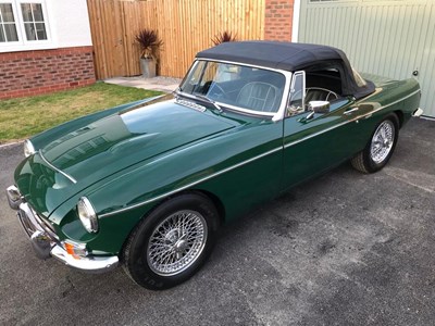 Lot 124 - 1968 MGC Roadster