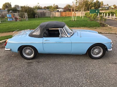 Lot 108 - 1963 MGB Roadster