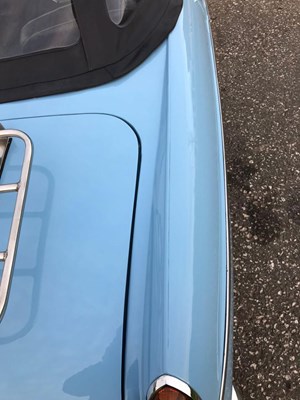 Lot 108 - 1963 MGB Roadster