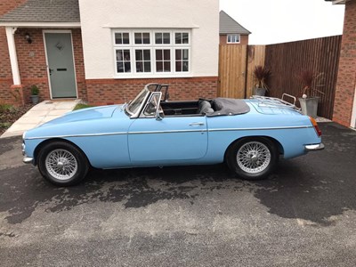 Lot 108 - 1963 MGB Roadster
