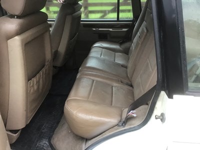 Lot 72 - 1990 Range Rover SE