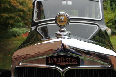 Lot 50 - 1934 Lanchester LA10 Saloon