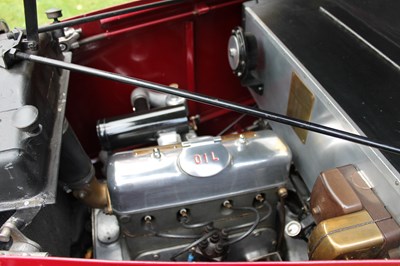 Lot 50 - 1934 Lanchester LA10 Saloon