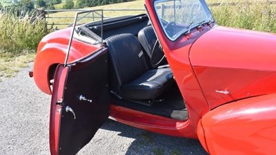 Lot 119 - 1948 Triumph TRD 1800 Roadster