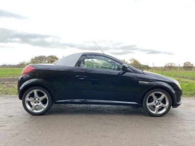Lot 41 - 2006 Vauxhall Tigra Exclusiv