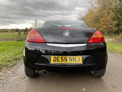 Lot 41 - 2006 Vauxhall Tigra Exclusiv