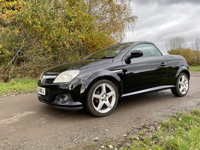 Lot 41 - 2006 Vauxhall Tigra Exclusiv