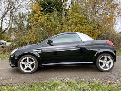 Lot 41 - 2006 Vauxhall Tigra Exclusiv