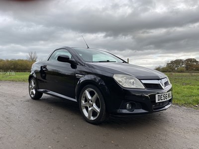 Lot 41 - 2006 Vauxhall Tigra Exclusiv