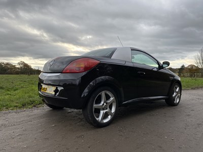 Lot 41 - 2006 Vauxhall Tigra Exclusiv