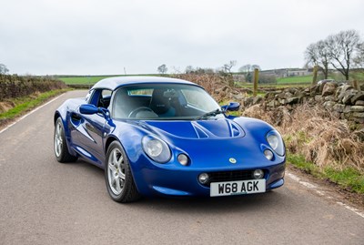 Lot 67 - 2000 Lotus Elise Series 1