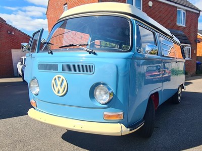 Lot 13 - 1969 Volkswagen Westfalia Camper