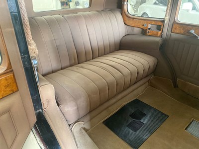 Lot 29 - 1939 Rolls-Royce Wraith Limousine by Hooper