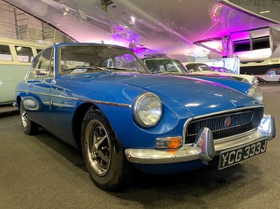 Lot 32 - 1970 MGB GT