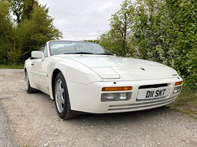 Lot 54 - 1991 Porsche 944 Turbo Cabriolet