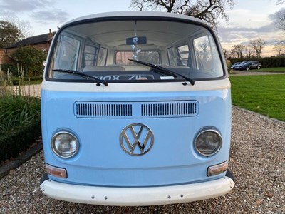 Lot 78 - 1967 Volkswagen T2 Bay Camper