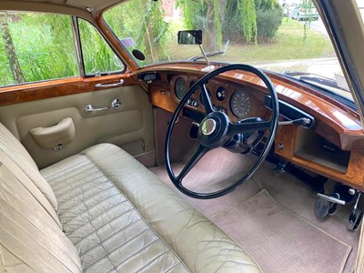 Lot 12 - 1962 Bentley S2