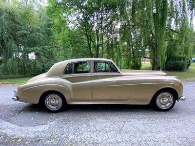 Lot 12 - 1962 Bentley S2