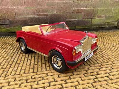 Lot 15 - Tri-ang Sharna Rolls-Royce Corniche 1980s Child’s Pedal Car