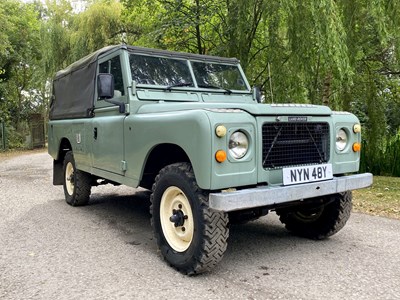 Lot 67 - 1982 Land Rover 109 Stage One V8