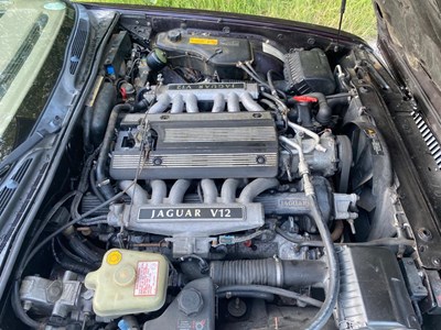 Lot 9 - 1991 Jaguar XJ12