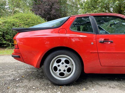 Lot 1 - 1987 Porsche 944 S