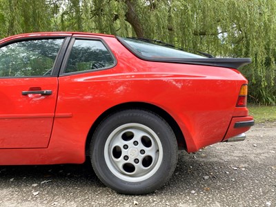 Lot 1 - 1987 Porsche 944 S