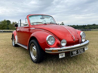 Lot 89 - 1977 Volkswagen Beetle Convertible