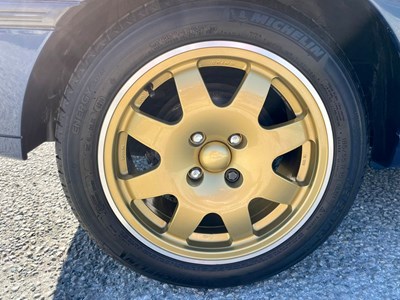 Lot 43 - 1994 Renault Clio Williams