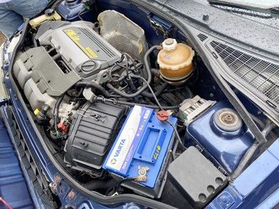 Lot 43 - 1994 Renault Clio Williams