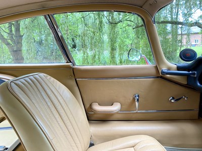 Lot 61 - 1966 Jaguar E-Type 4.2 Coupe