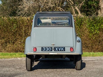 Lot 16 - 1958 Citroën 2CV AZL