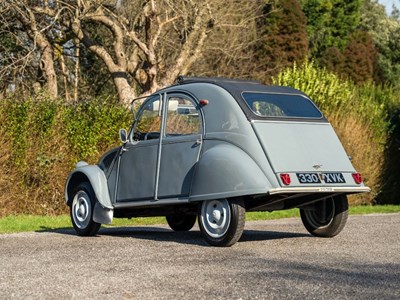 Lot 16 - 1958 Citroën 2CV AZL