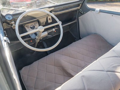 Lot 16 - 1958 Citroën 2CV AZL