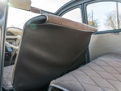 Lot 16 - 1958 Citroën 2CV AZL