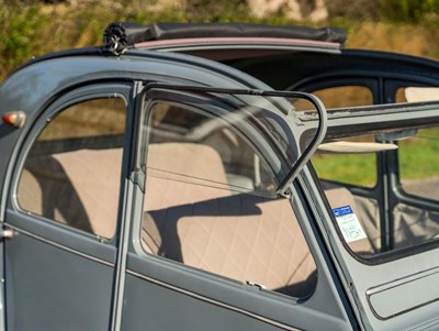 Lot 16 - 1958 Citroën 2CV AZL