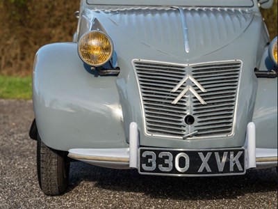 Lot 16 - 1958 Citroën 2CV AZL