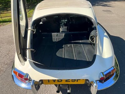 Lot 56 - 1968 Jaguar E-Type 4.2 Coupe